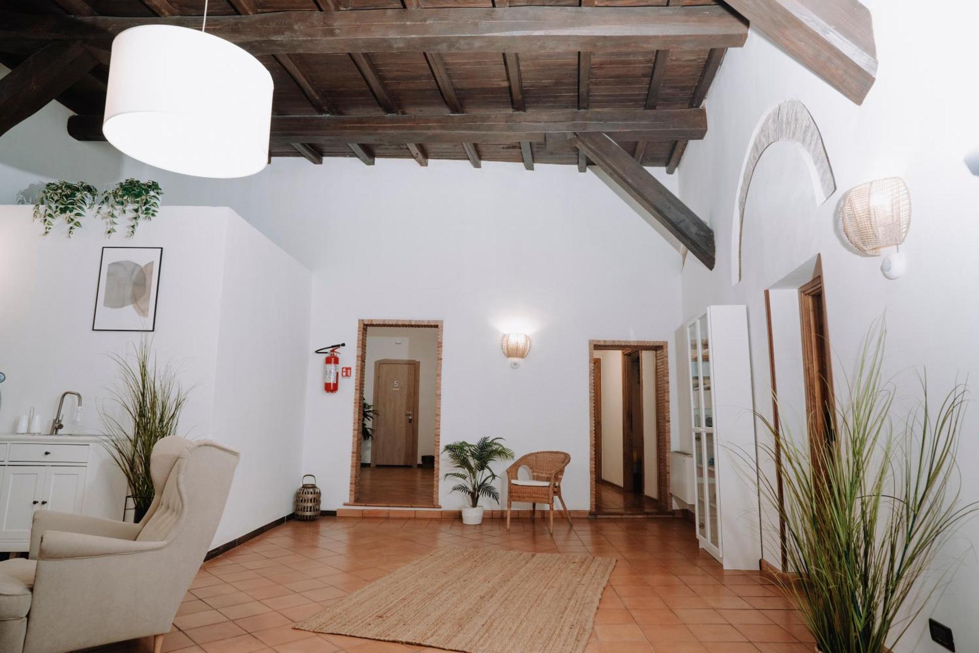 Bonne Nuit Terracina Bed & Breakfast Exterior photo