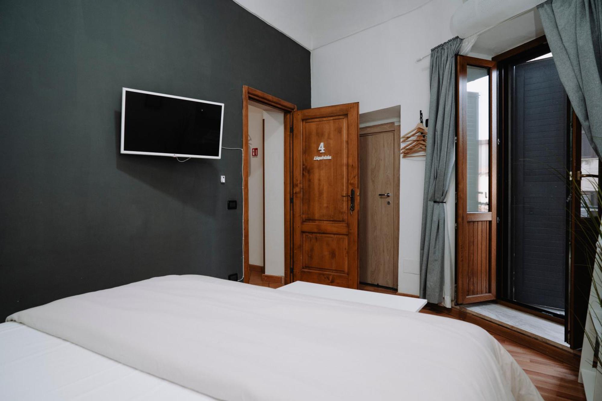 Bonne Nuit Terracina Bed & Breakfast Exterior photo